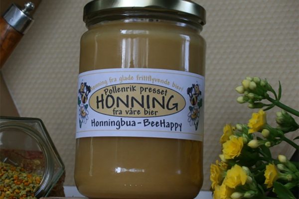 Pollenrik-presset-honning-22-42024